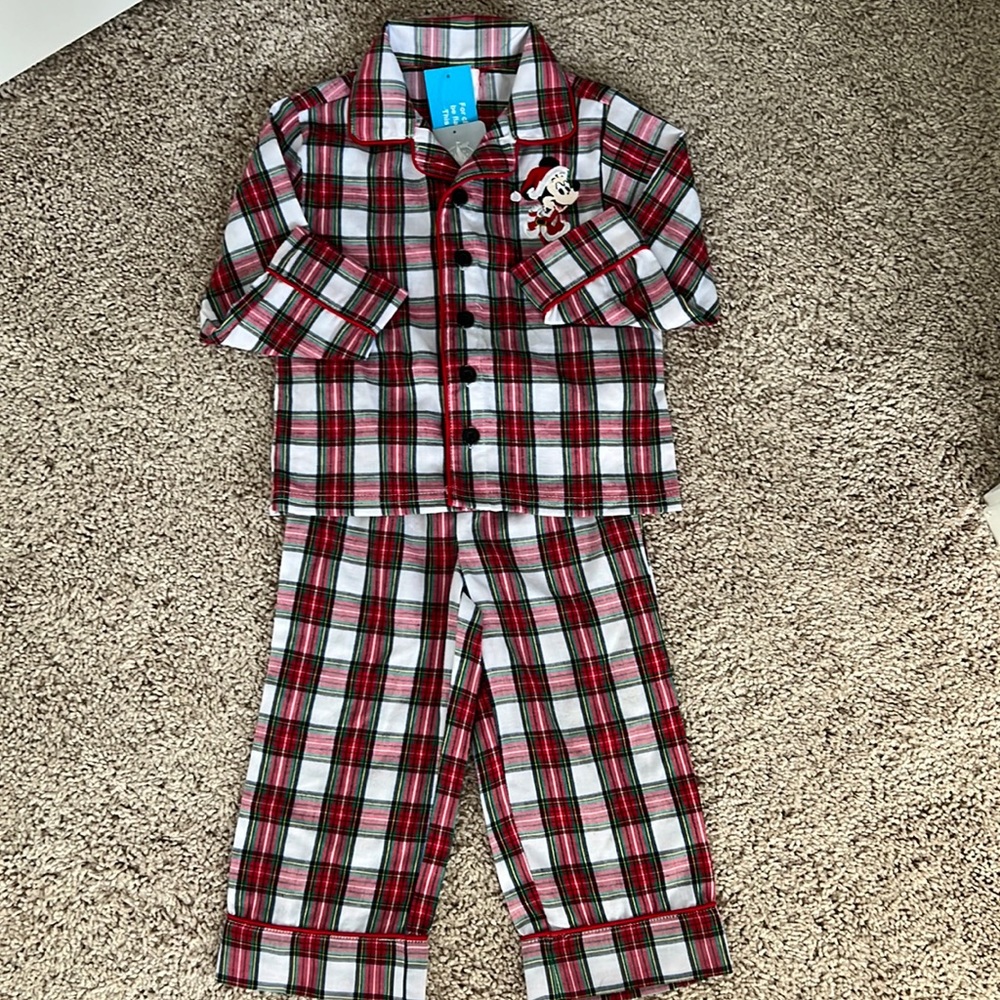 NWT Disney Store Santa Mickey Mouse Flannel Pajamas 2
